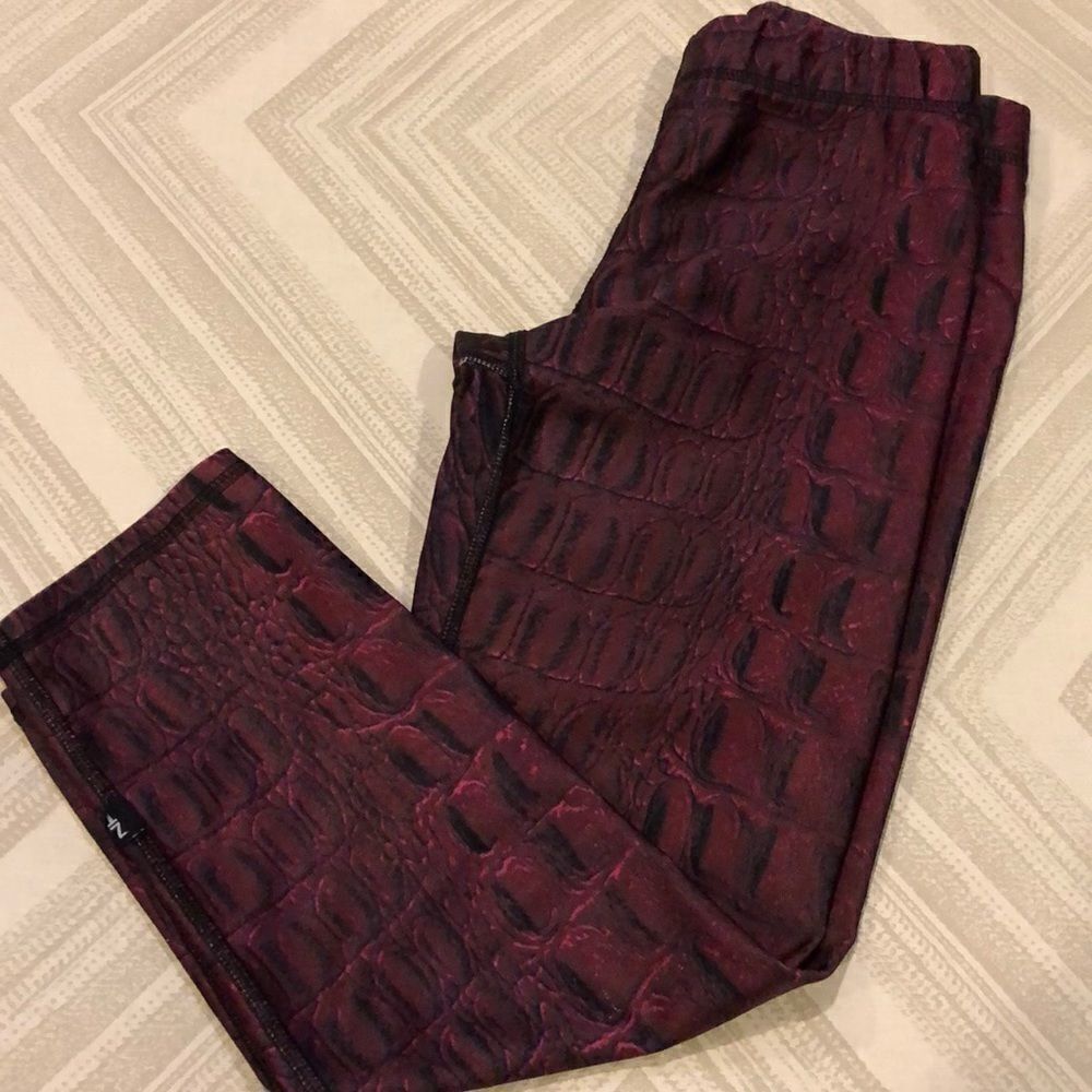 Zara Terez Snakeskin Print Maroon & Black Leggings